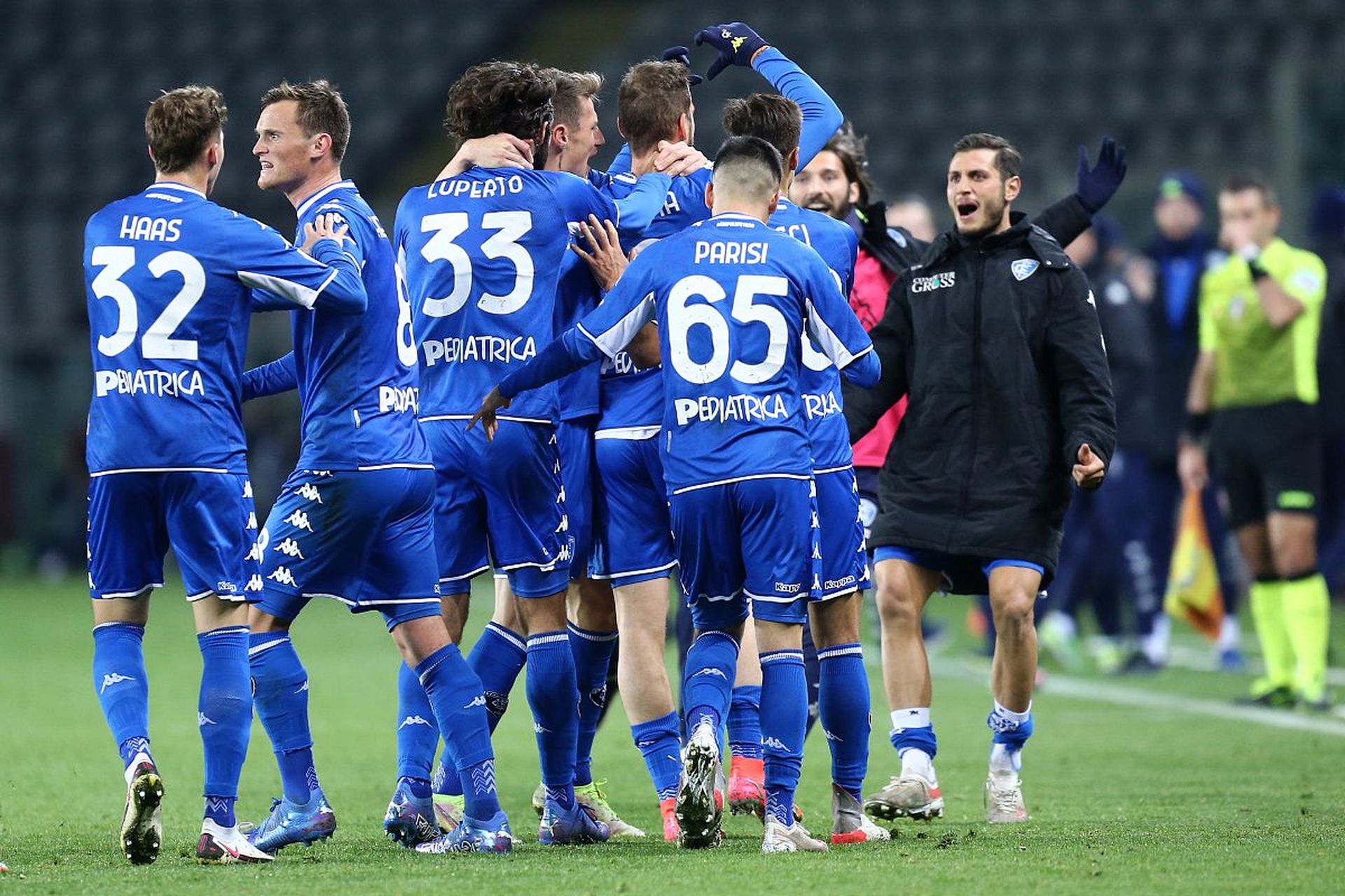 励人心的演 励人心的演