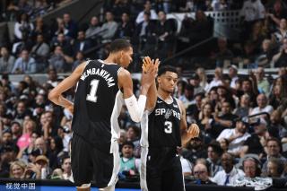 由这次事件 由这次事件